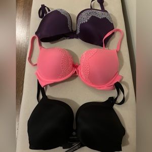 3 Victoria’s Secret Bras Body by Victoria Very Sexy Push Up like New